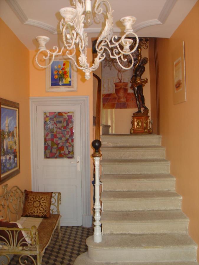 L Echarpe D Iris Bed and Breakfast Montpeyroux  Buitenkant foto